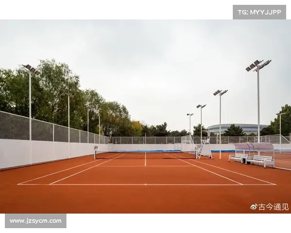 中网看台红土主题花园打造东侧特色观赛区吸引更多观众体验网球魅力